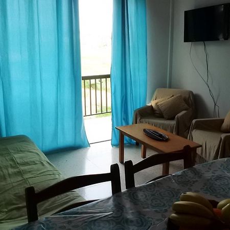 Kissonerga Beach Apartment Paphos Buitenkant foto
