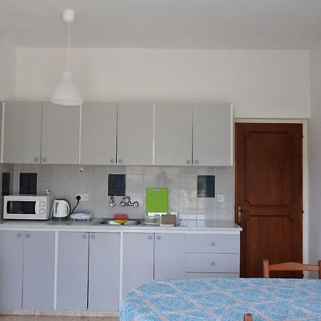 Kissonerga Beach Apartment Paphos Buitenkant foto