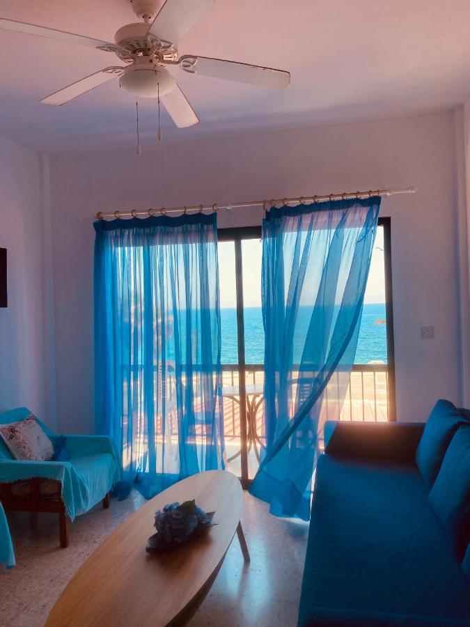 Kissonerga Beach Apartment Paphos Buitenkant foto